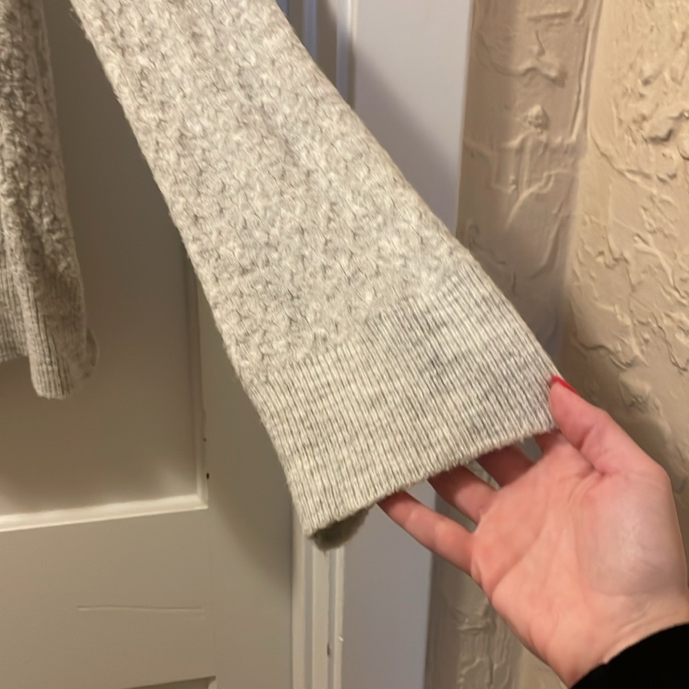 Loft Sweater - Picture 3 of 4
